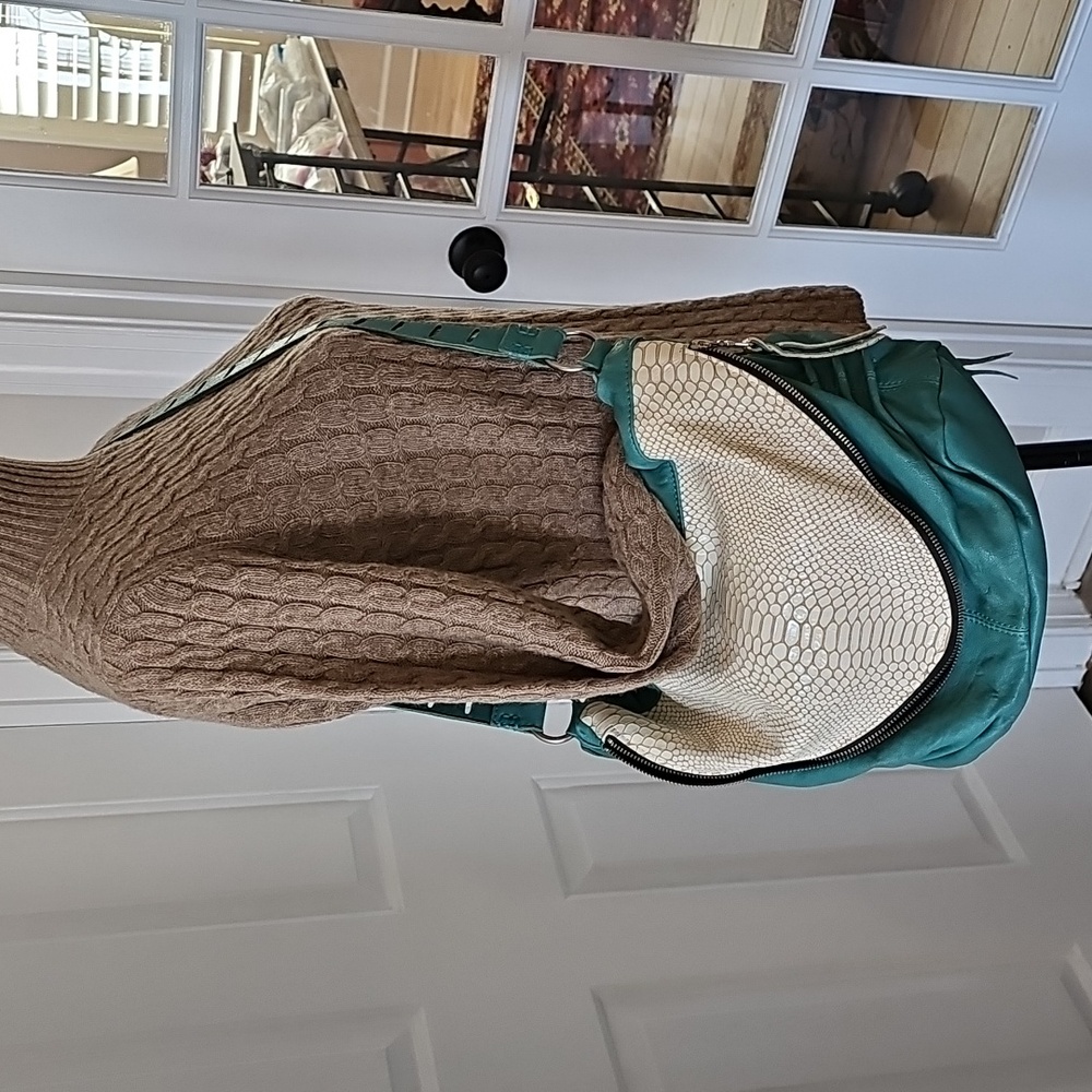 Brand New Tylie Malibu Rare Bag Supple Tourquoise Leather W/ Snake Embossed Flap - Picture 3 of 16